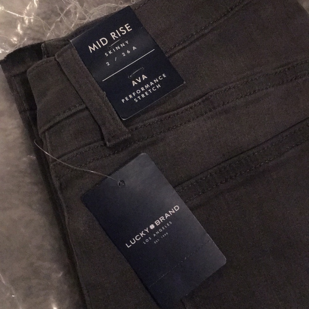 Brand new lucky brand jeans